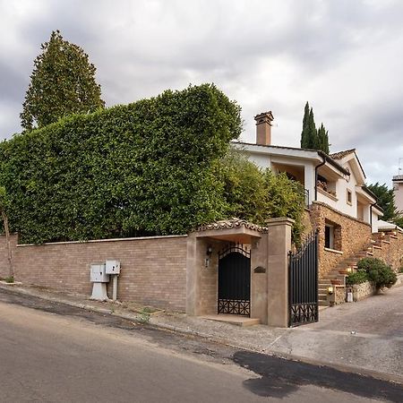 Villa Serapide B&B Тиволи Екстериор снимка