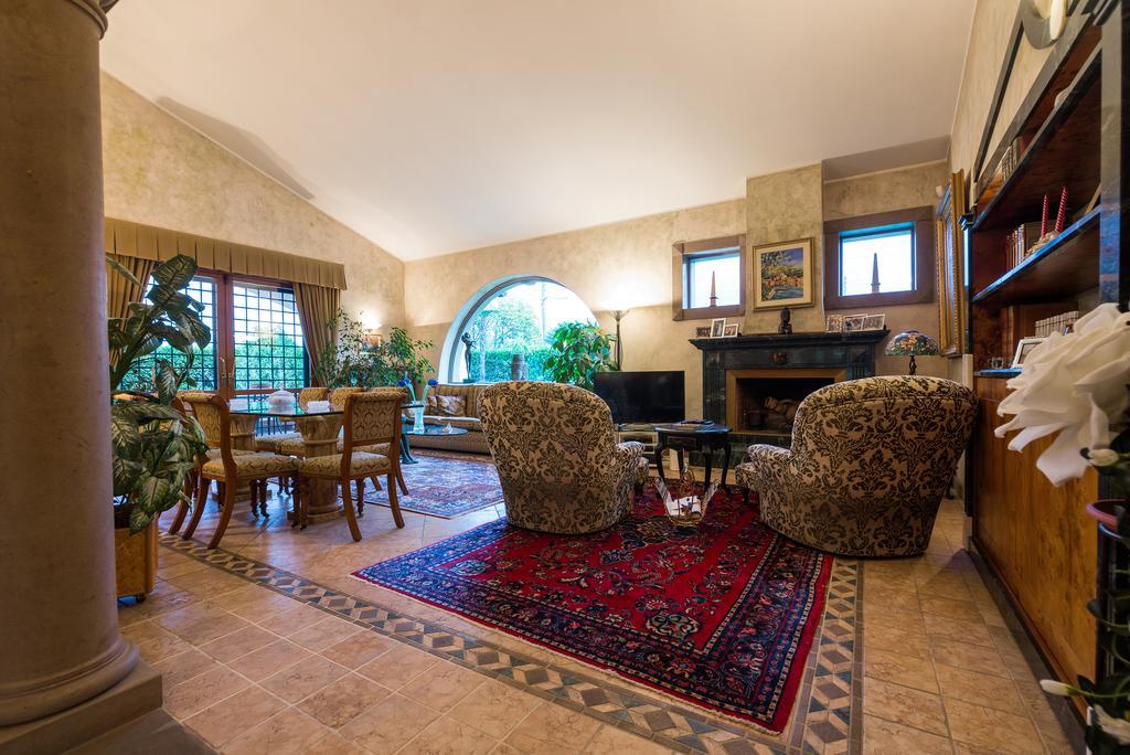 Villa Serapide B&B Тиволи Екстериор снимка