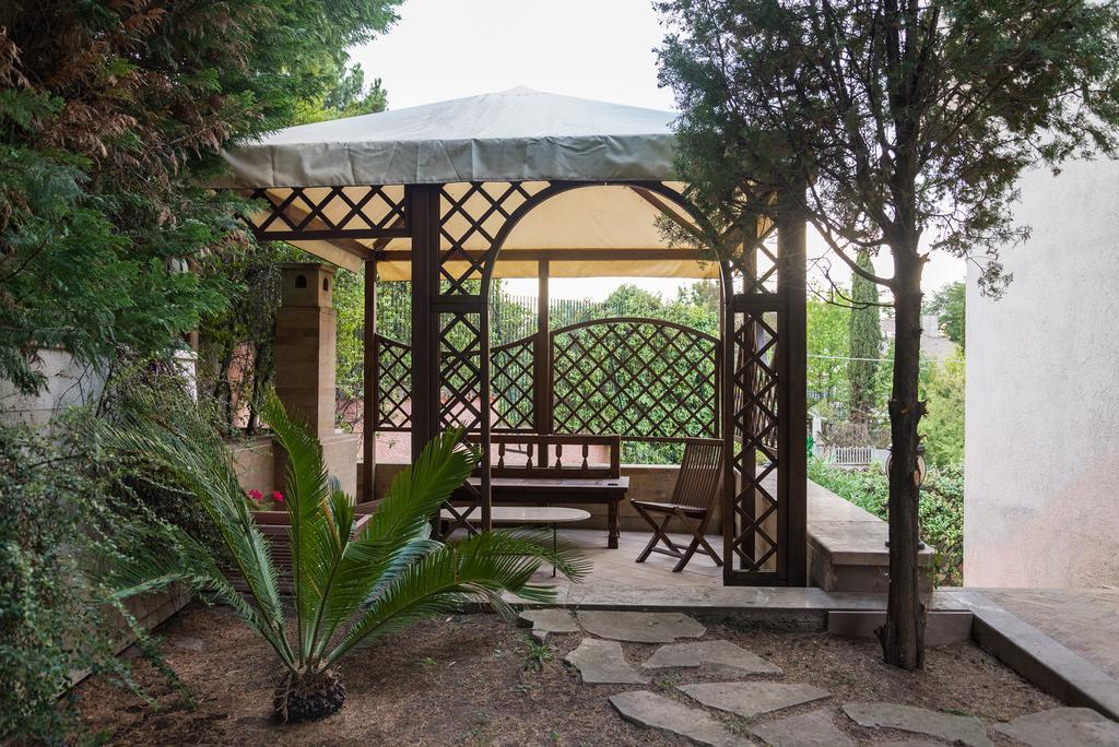 Villa Serapide B&B Тиволи Екстериор снимка